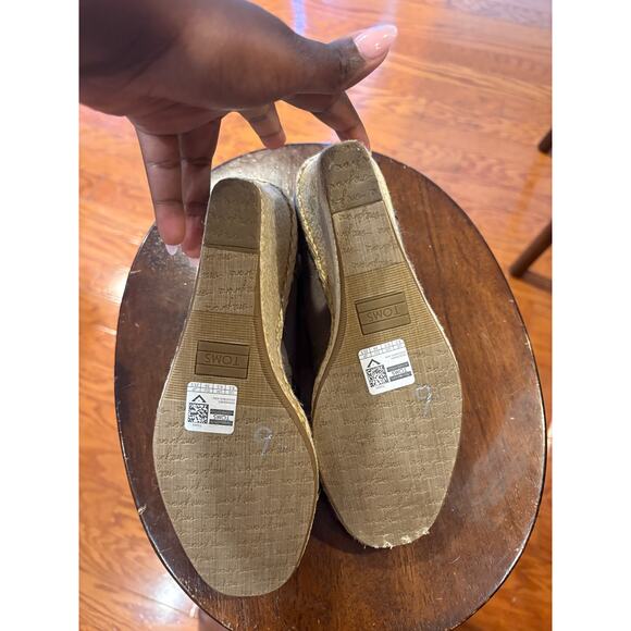 TOMS Grey Canvas Peep Toe Espadrille Wedge Shoes - Size 8.5 - Picture 6 of 9
